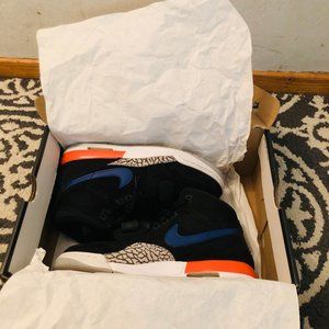 Jordan Legacy 321 Knicks Size 6.5